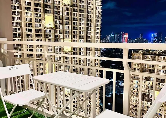Cloud Cinema By Kozy Mood Near Bgc *