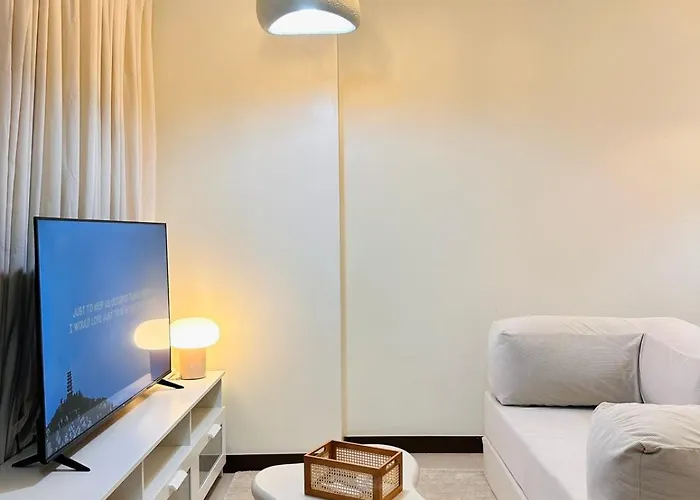 Cloud Cinema By Kozy Mood Near Bgc Manila